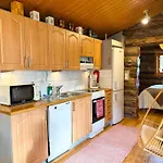 Bear's Hide Villa Rovaniemi