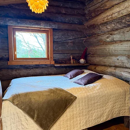 Bear's Hide * ロヴァニエミ